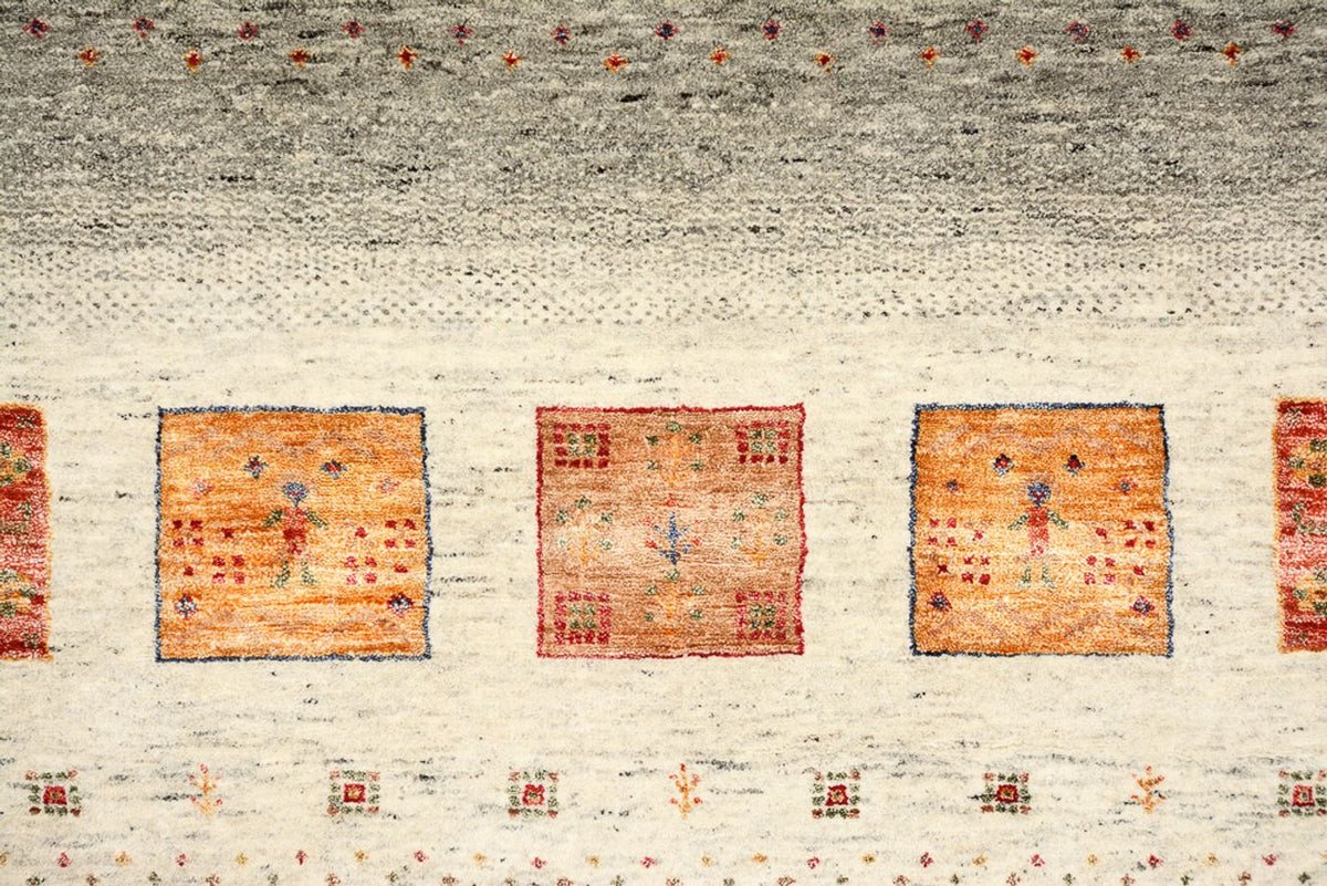 Gabbeh Rug - Loribaft Indus - 235 x 170 cm - multicolored