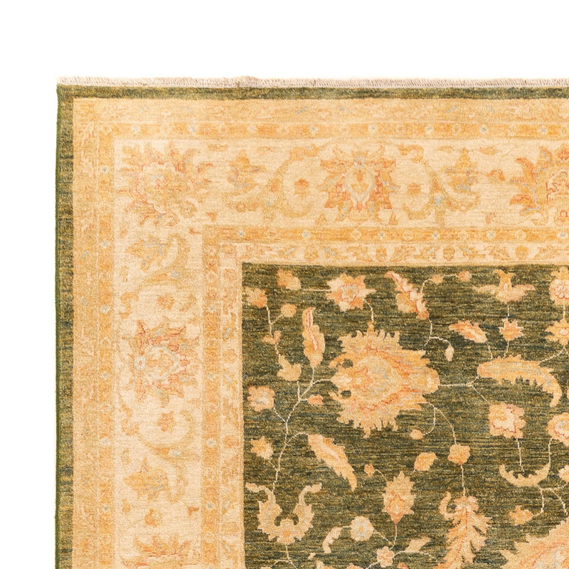 Ziegler Rug - 346 x 258 cm - olive green