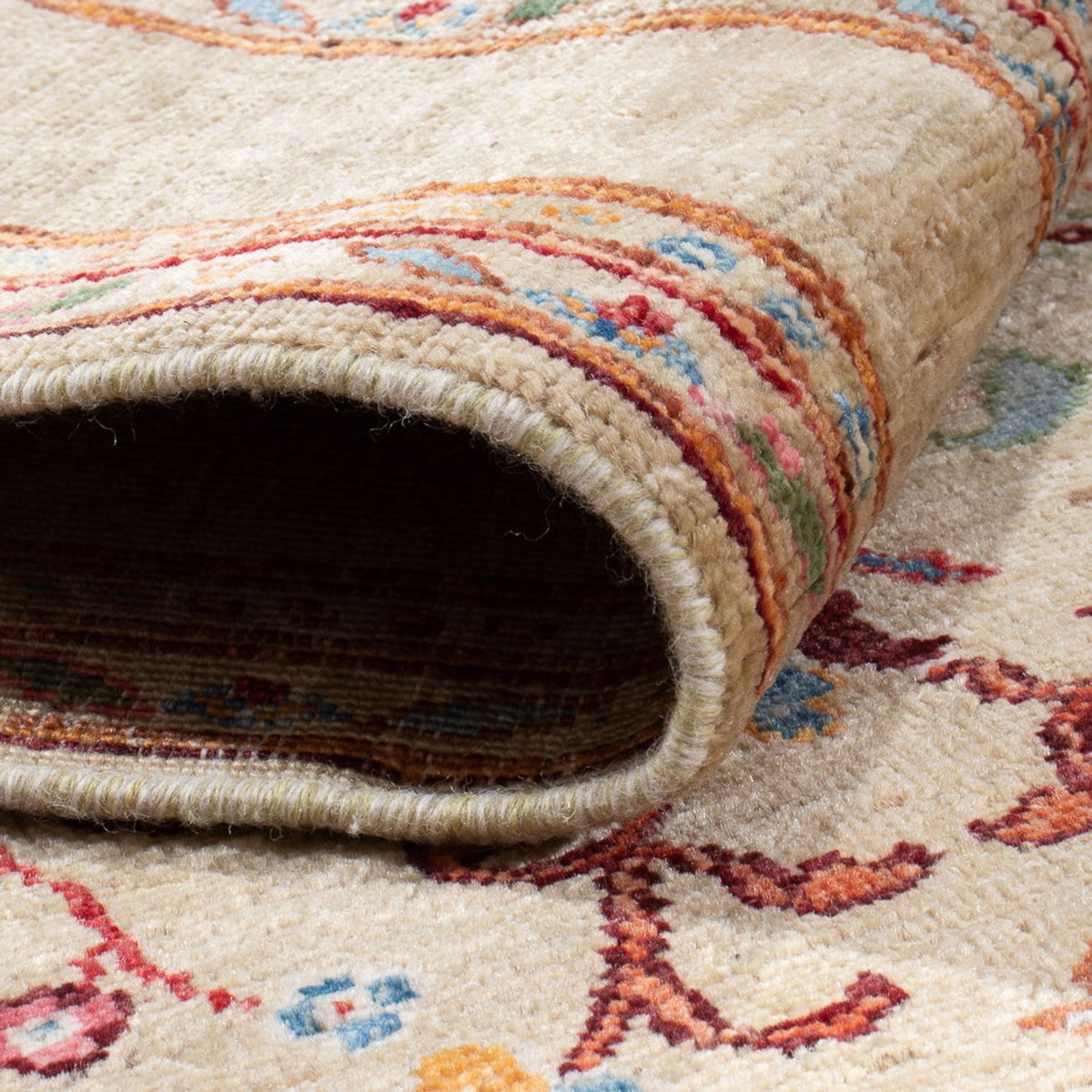 Ziegler Rug - Ariana - 182 x 122 cm - beige