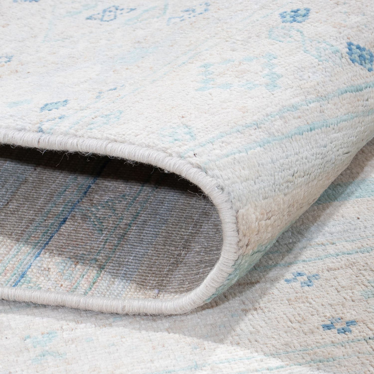 Ziegler Rug - Ariana - Royal - 200 x 151 cm - light beige