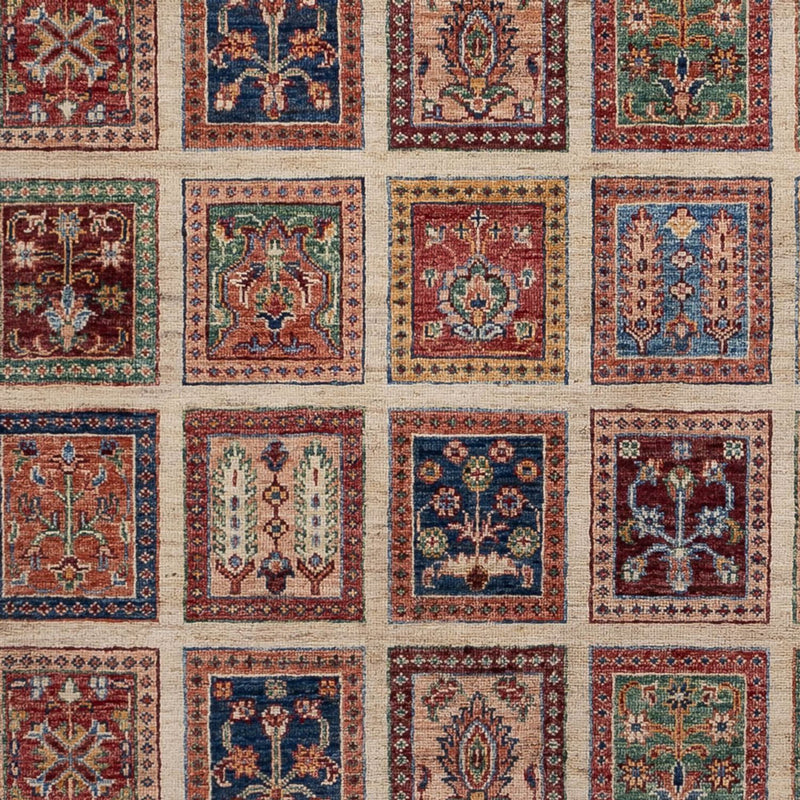 Ziegler Rug - Bakhtiari - 246 x 176 cm - multicolored