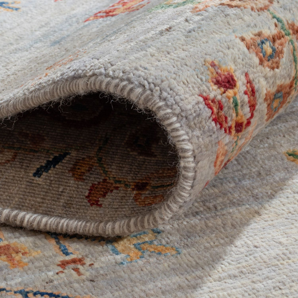 Ziegler Rug - Ariana - 237 x 172 cm - light grey