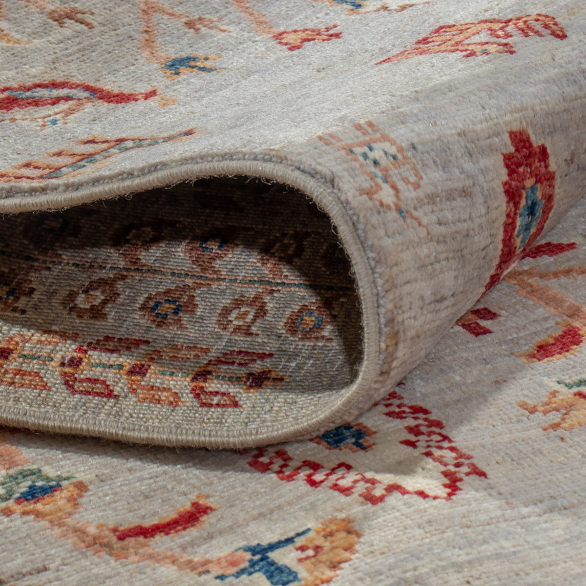 Ziegler Rug - Ariana - 243 x 177 cm - light beige