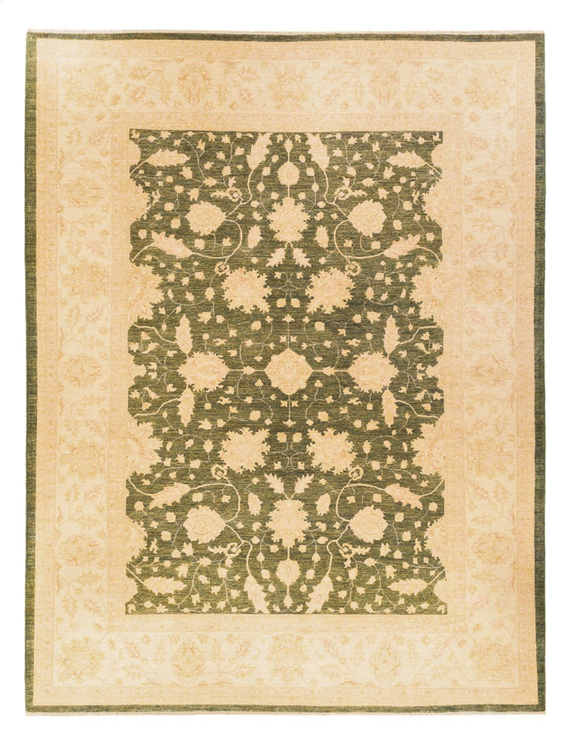 Ziegler Rug - 404 x 307 cm - olive green