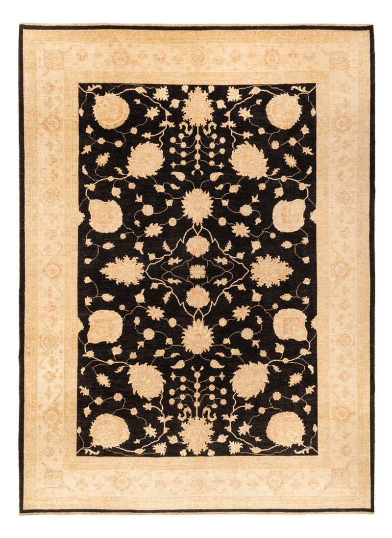 Ziegler Rug - 378 x 272 cm - black