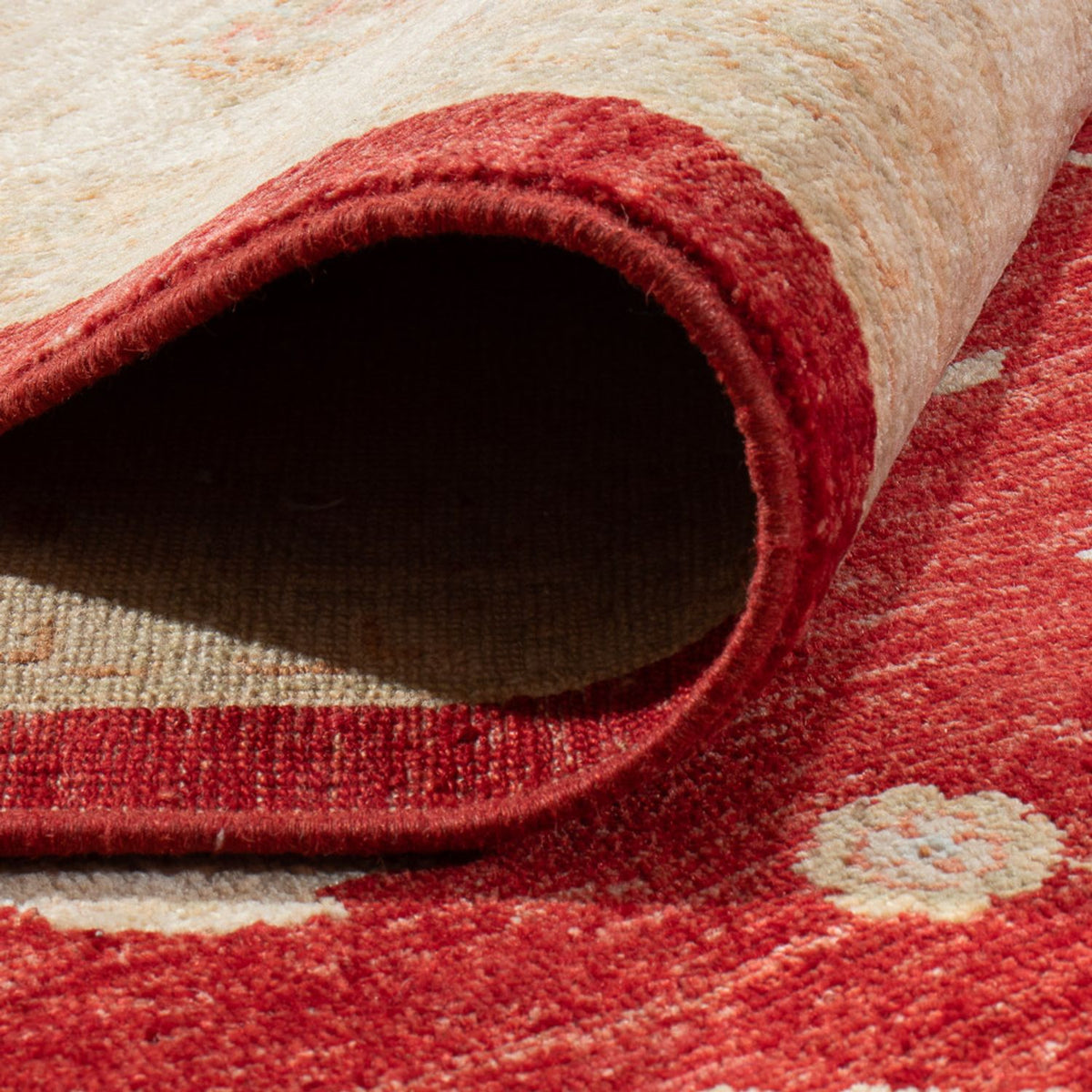 Ziegler Rug - 360 x 268 cm - red