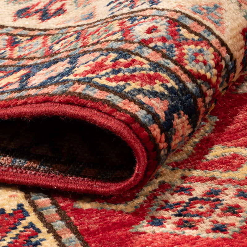 Kazak Rug 185x118cm - Oriental Rug