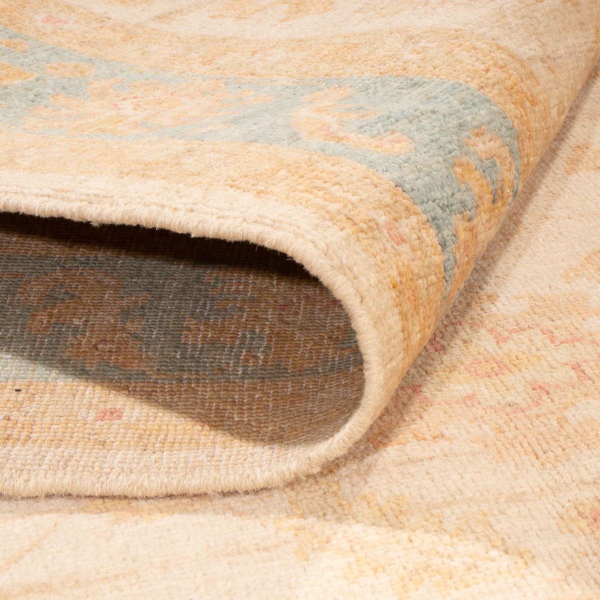 Ziegler Rug - 177 x 122 cm - beige