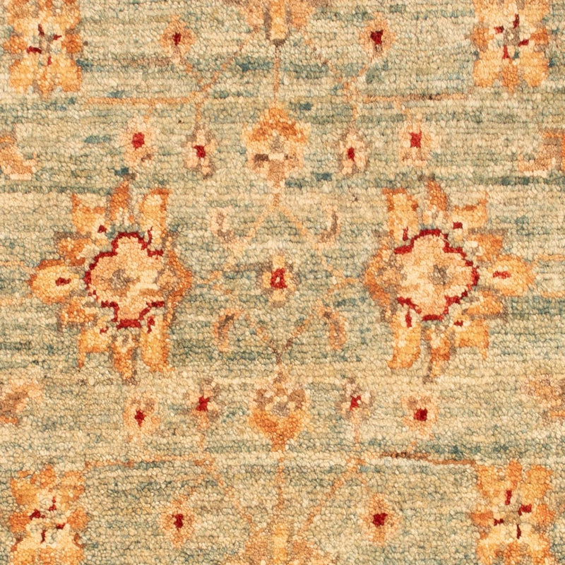 Ziegler Rug - 101 x 59 cm - light green