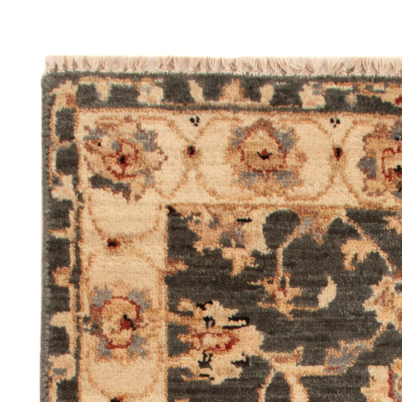 Ziegler Rug - 90 x 60 cm - black and white