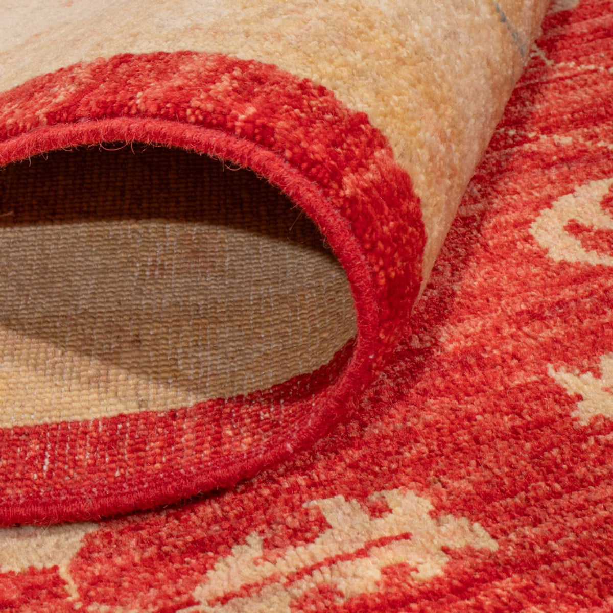 Ziegler Rug - 295 x 204 cm - red