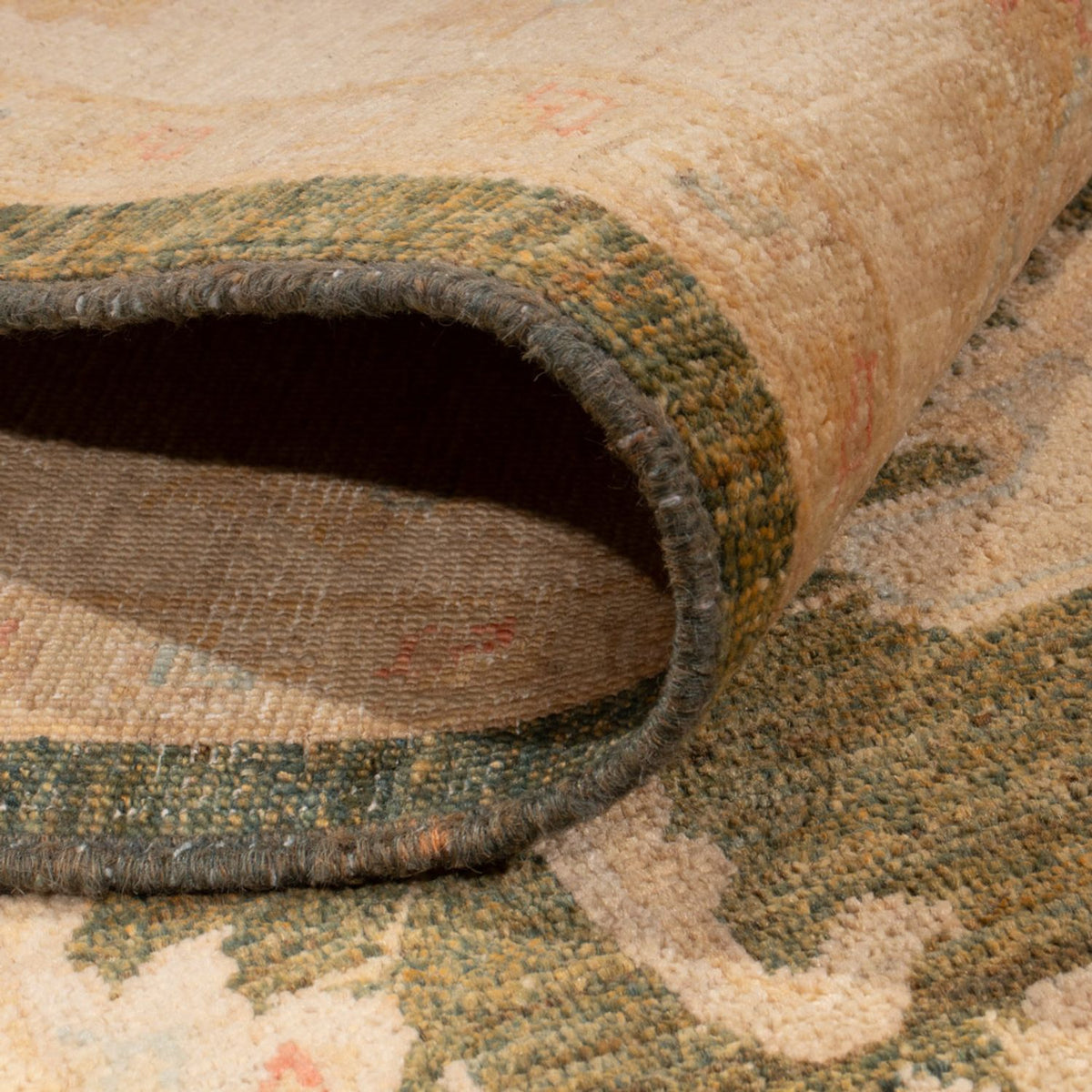 Ziegler Rug - 304 x 200 cm - green