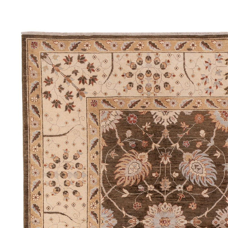 Ziegler Rug - 325 x 220 cm - green