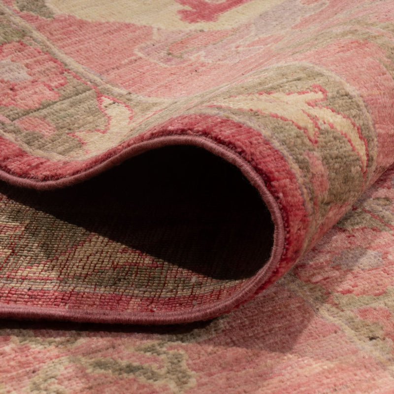 Ziegler Rug - Usak - 294 x 245 cm - red