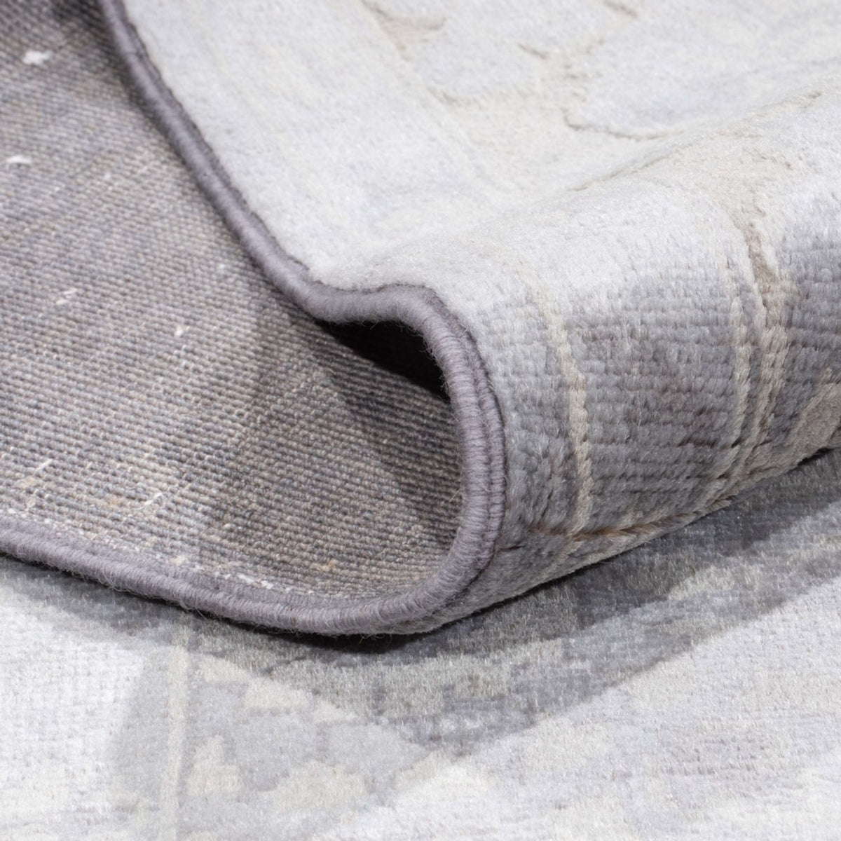 Designer Rug - 295 x 246 cm - silver