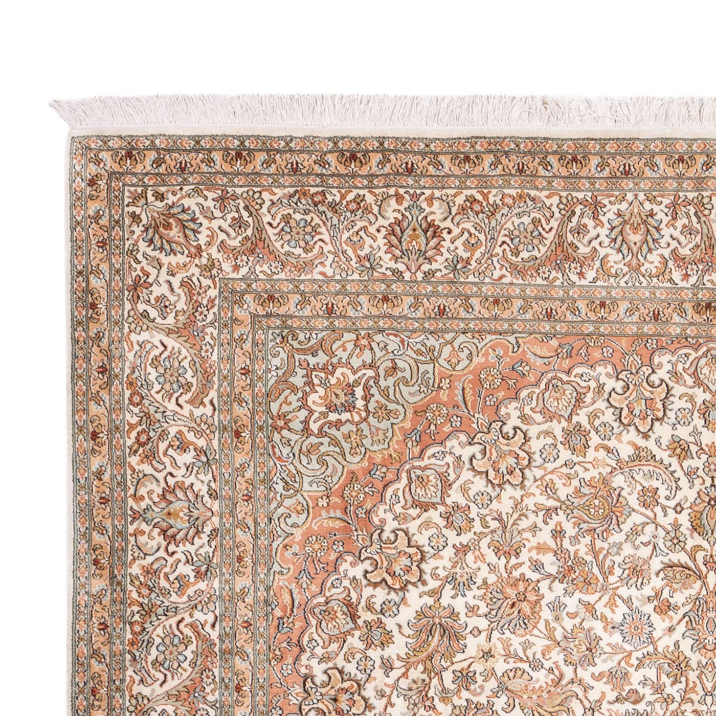 Kashmir Silk Rug 314x219cm - Oriental Rug
