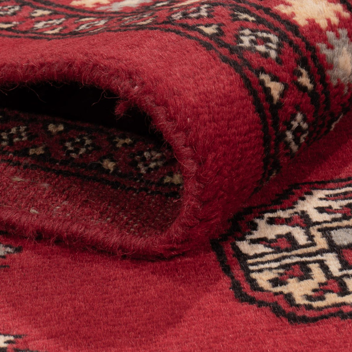 Pakistani Rug - 183 x 124 cm - red