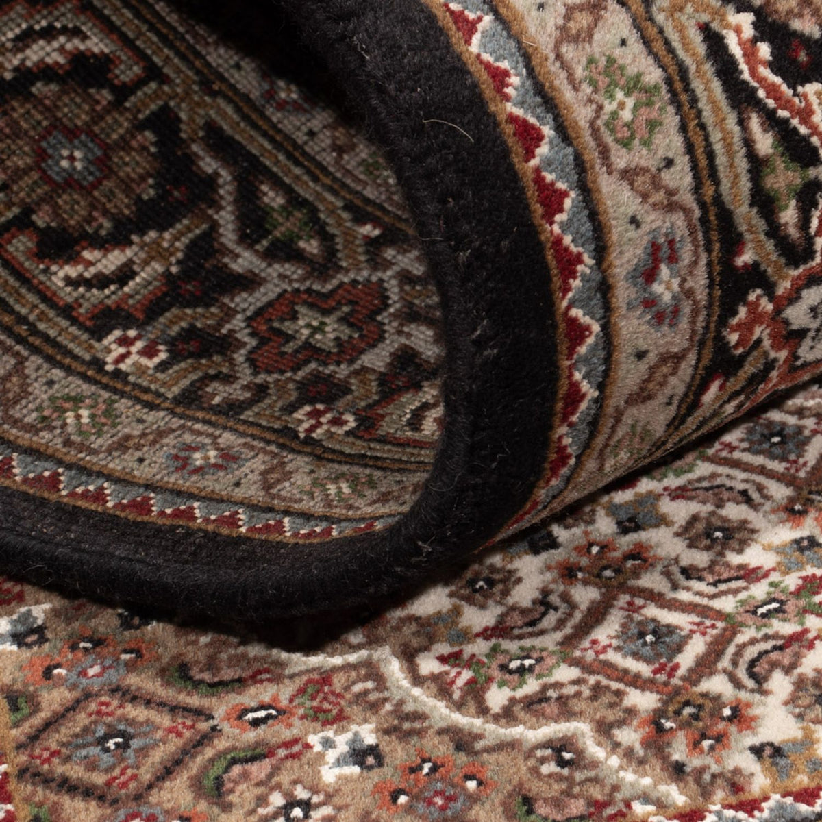 Oriental Rug - Tabriz - 184 x 120 cm - dark beige