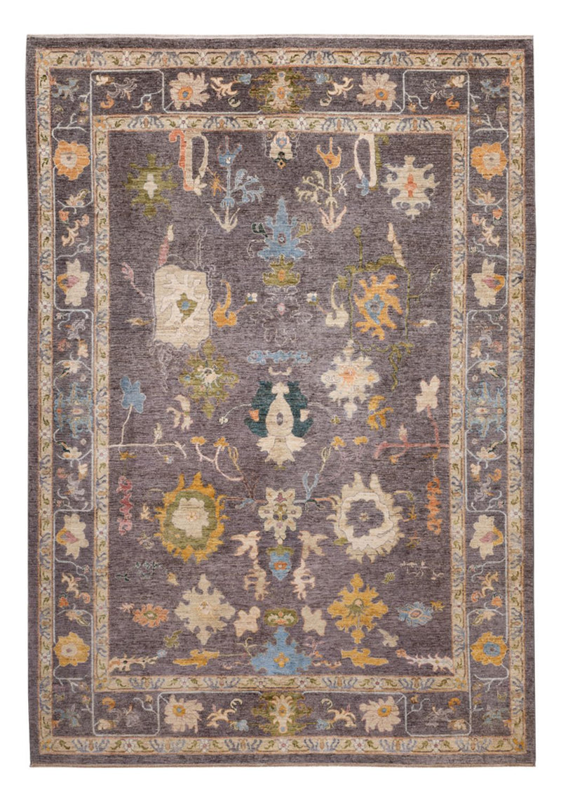 Ushak Rug 270x378cm - Oriental Rug