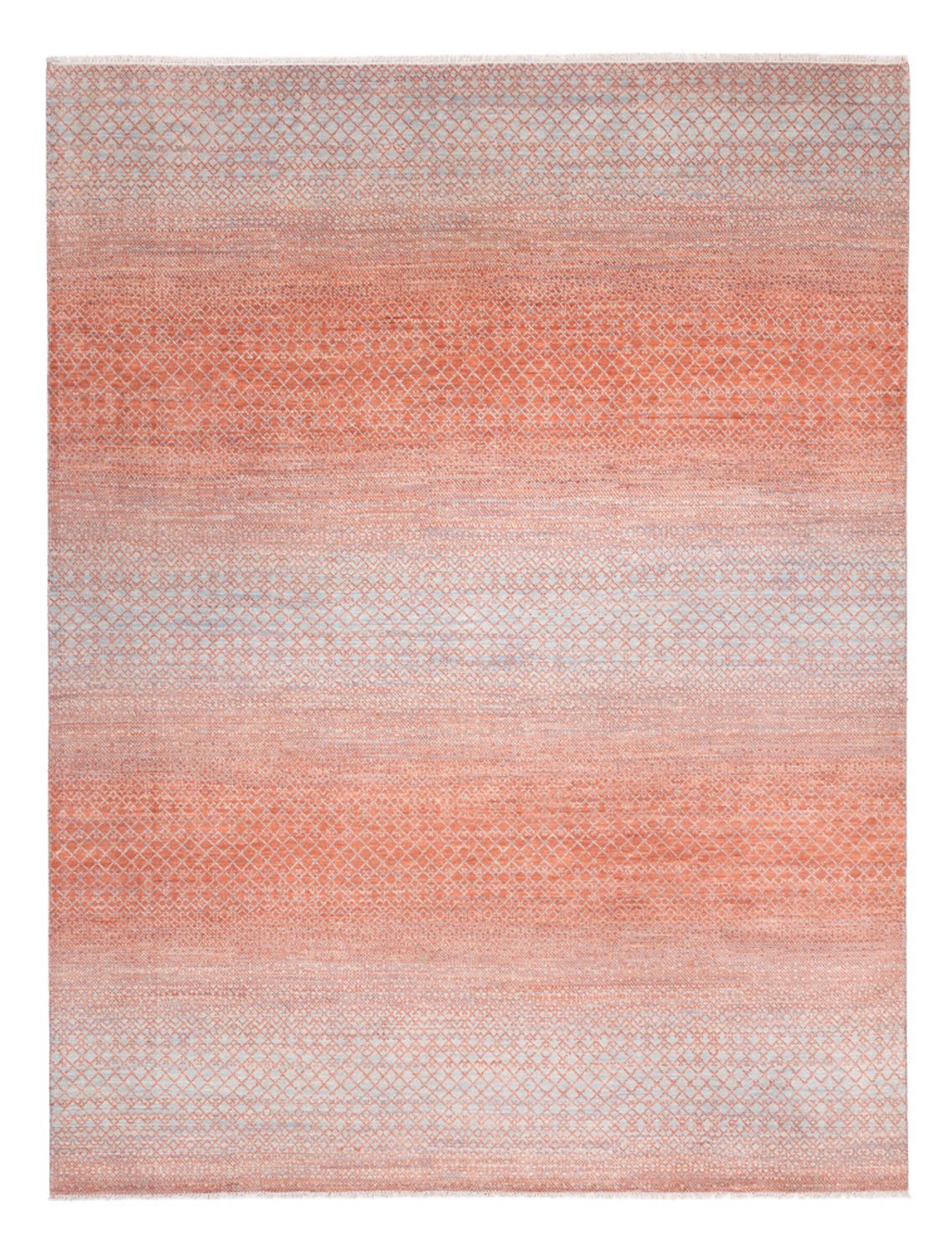 Designer Rug - 368 x 276 cm - light red