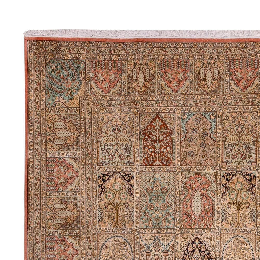 Kashmir Silk Rug 273x381cm - Oriental Rug