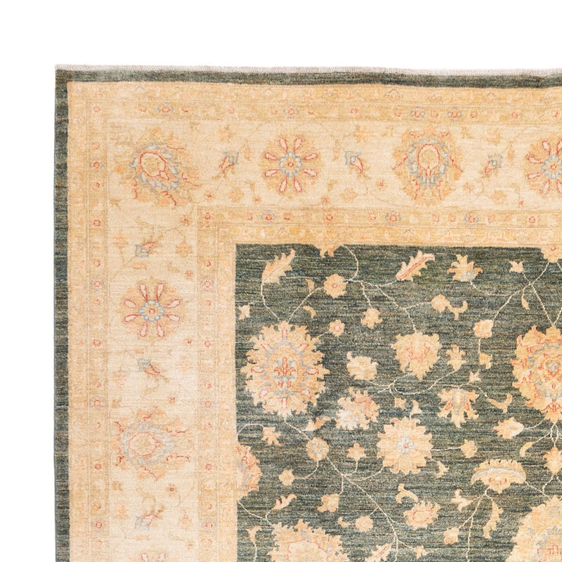 Ziegler Rug - 392 x 302 cm - mint green