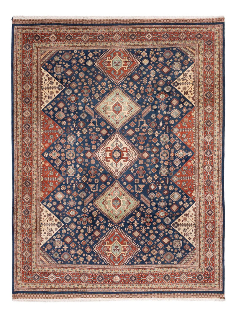 Shiraz Rug 318x238cm - Persian Rugs
