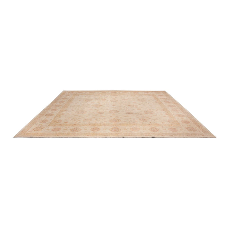 Ziegler Rug square  - 393 x 398 cm - beige