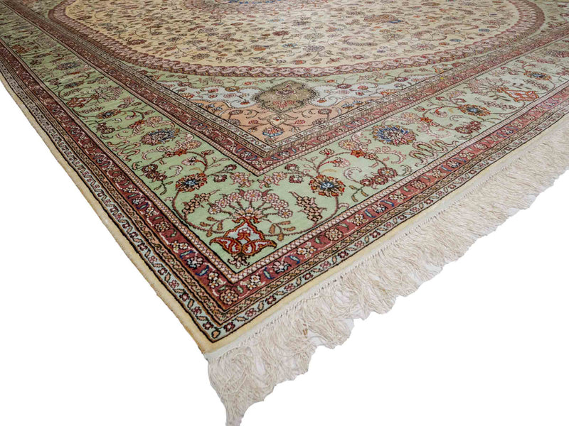 Silk Rug - Chinese Silk - 366 x 277 cm - beige