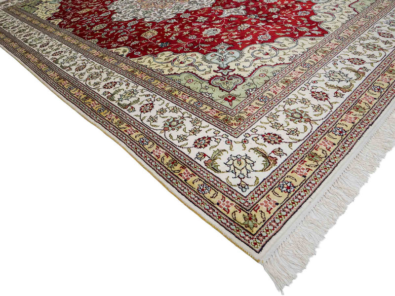 Chinese Silk Rug 182x276cm - Oriental Rug