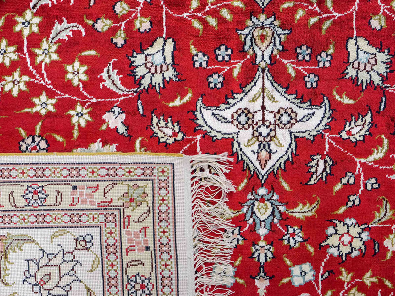 Chinese Silk Rug 182x276cm - Oriental Rug