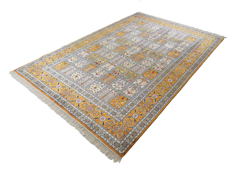 China Seide Rug 267x181cm - Oriental Rug