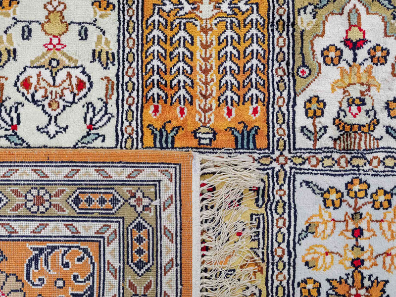 China Seide Rug 267x181cm - Oriental Rug