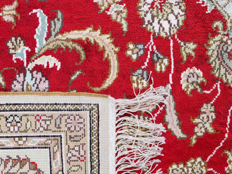 China Seide Rug 240x153cm - Oriental Rug