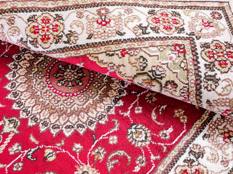 Silk Rug - Chinese Silk - 120 x 76 cm - red