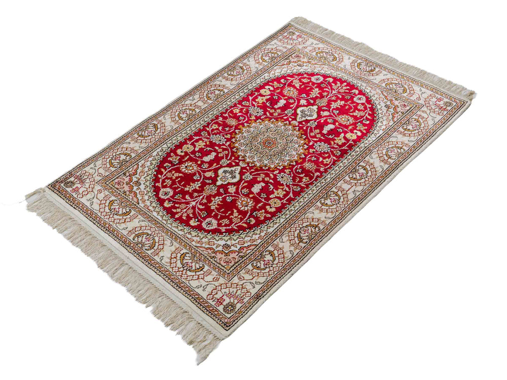 Silk Rug - Chinese Silk - 120 x 78 cm - red