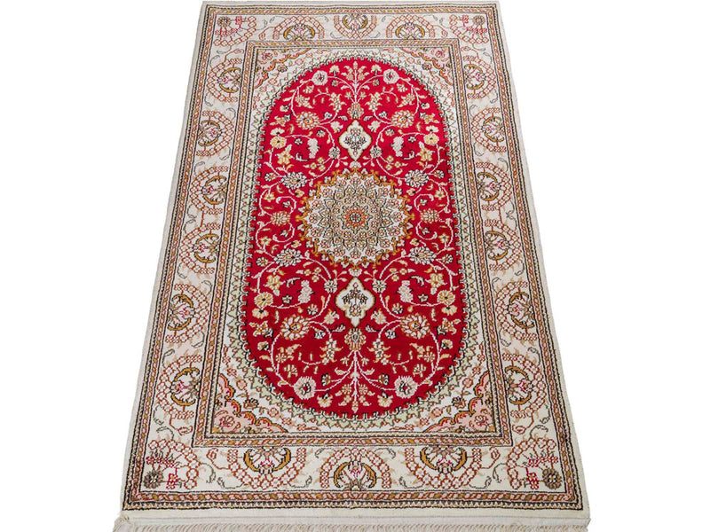 Silk Rug - Chinese Silk - 120 x 78 cm - red