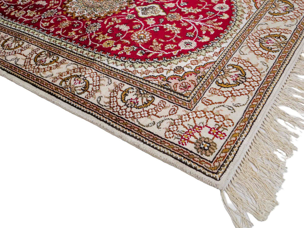 Chinese Silk Rug 81x122cm - Oriental Rug