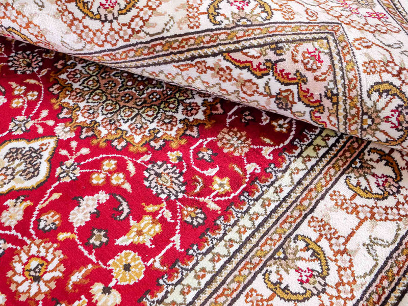 Chinese Silk Rug 81x122cm - Oriental Rug
