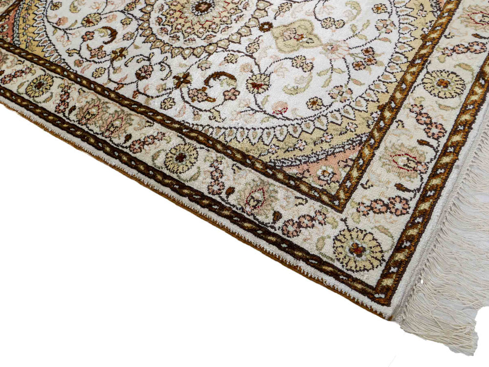 China Seide Rug 88x59cm - Oriental Rug