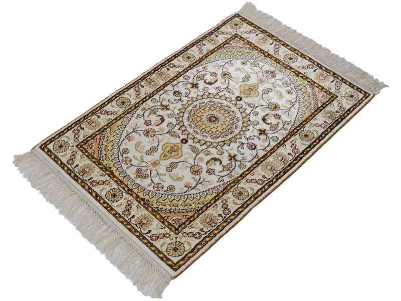 China Seide Rug 88x59cm - Oriental Rug
