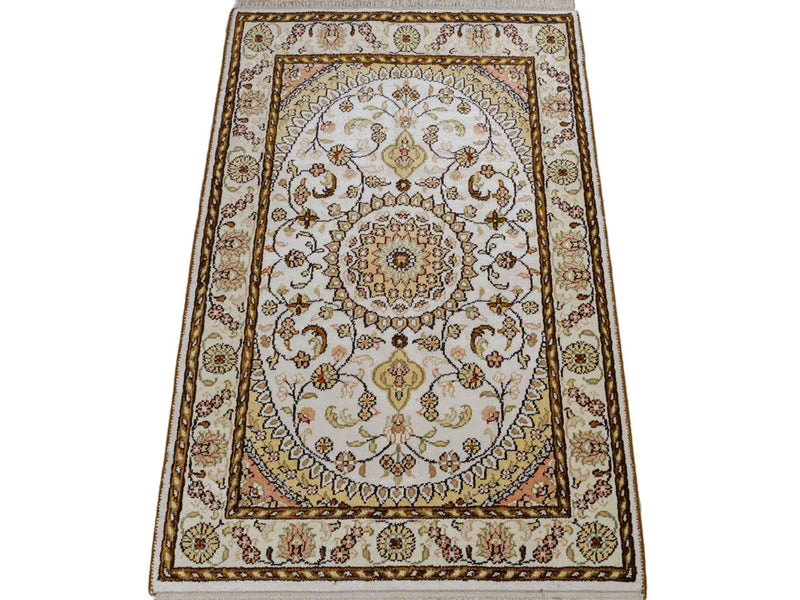 China Seide Rug 88x59cm - Oriental Rug