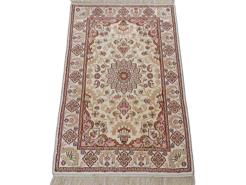 China Seide Rug 89x60cm - Oriental Rug