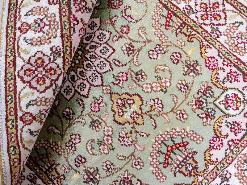 Chinese Silk Rug 93x63cm - Oriental Rug