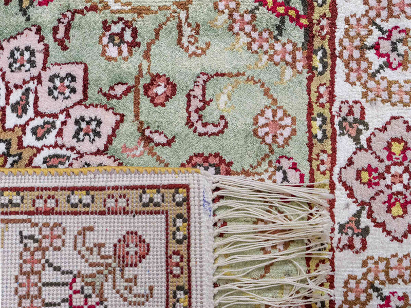 Chinese Silk Rug 93x63cm - Oriental Rug