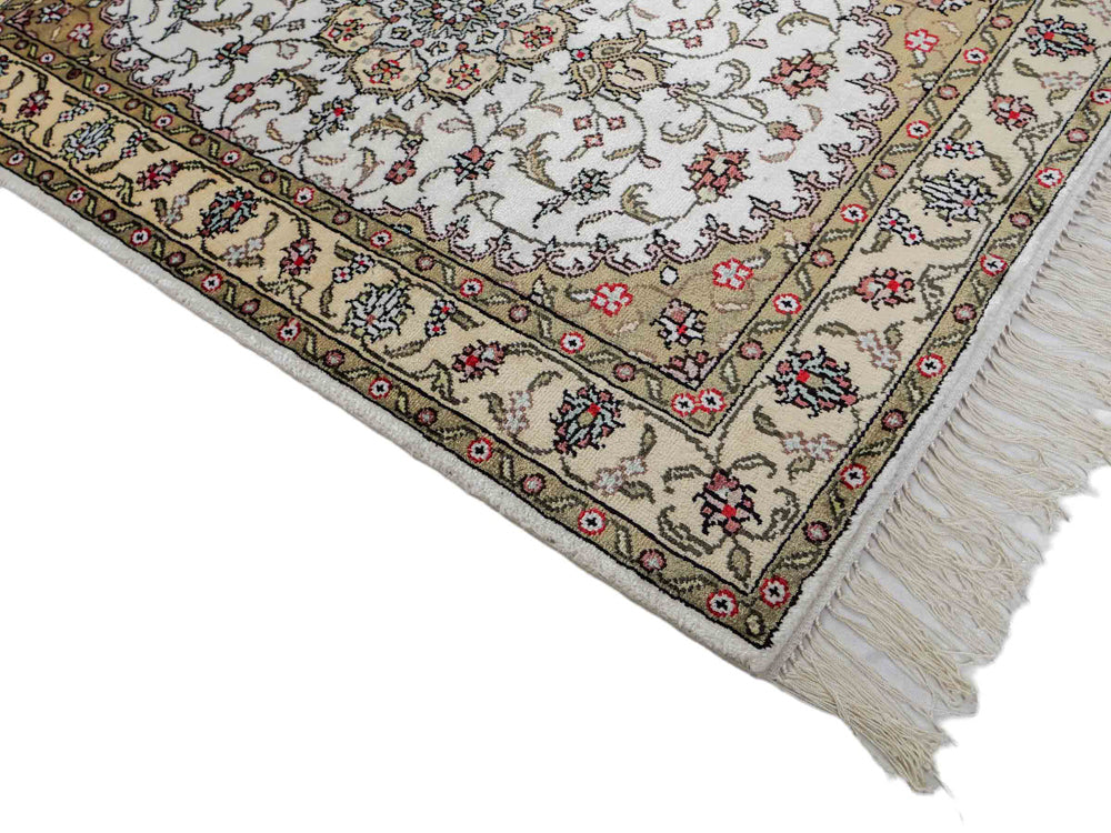 China Seide Rug 91x61cm - Oriental Rug