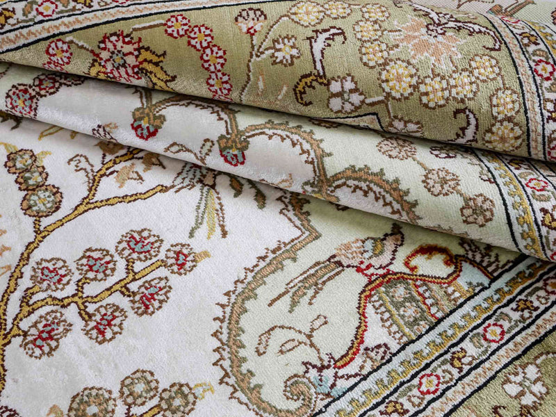 Silk Rug - Chinese Silk - 183 x 124 cm - beige