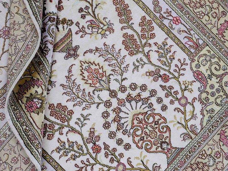 Chinese Silk Rug 179x124cm - Oriental Rug