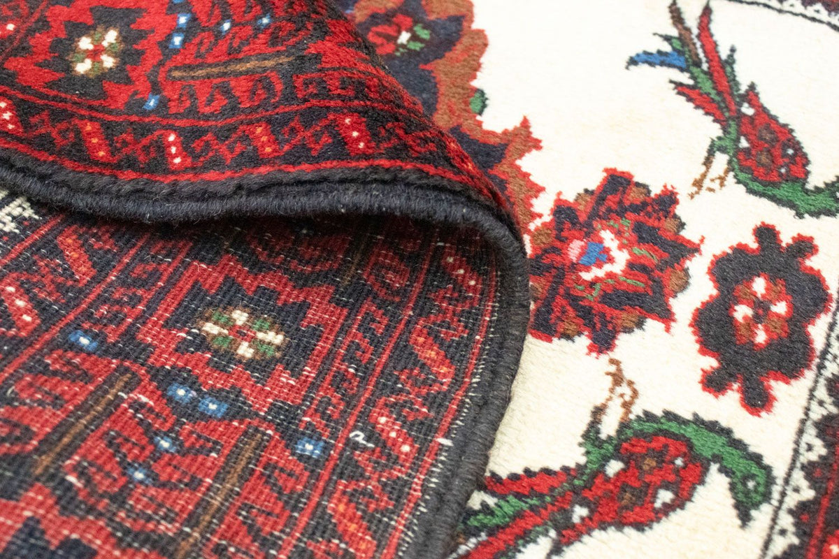 Belutsch Rug - 155 x 88 cm - red