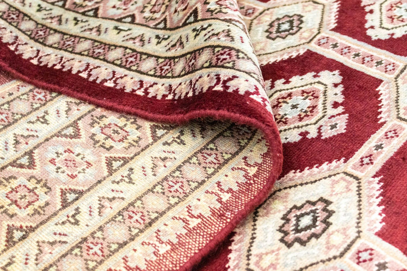Pakistani Rug 185x133cm - Oriental Rug